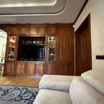 Rent 3 bedroom house of 170 m² in Rome