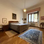 Rent 6 bedroom apartment of 180 m² in Firenze