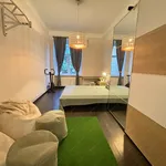 Rent 1 bedroom apartment of 43 m² in Budapest