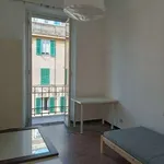 Rent 3 bedroom apartment of 85 m² in Genoa