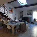 Appartement de 89 m² avec 3 chambre(s) en location à Saint-Couat-d'Aude