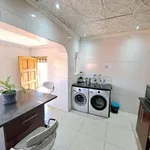 Rent 4 bedroom house of 496 m² in Johannesburg