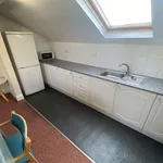 Rent 4 bedroom flat in Broxtowe