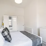 Rent 1 bedroom apartment in Scotland