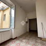 Affitto 5 camera appartamento di 149 m² in La Spezia