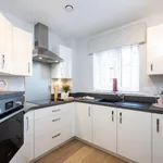 Rent 2 bedroom flat in Basingstoke and Deane