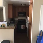 Rent 2 bedroom apartment in North Hollywood