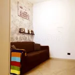 Rent 2 bedroom apartment of 65 m² in Roma