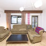 Rent a room of 140 m² in madrid