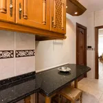 Rent a room of 78 m² in granada