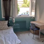 Appartement de 70 m² avec 4 chambre(s) en location à Grenoble