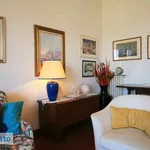 Studio of 100 m² in Florence