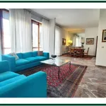 Rent 5 bedroom apartment of 140 m² in Florence