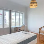 Rent a room in lisbon