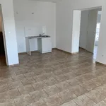 Rent 3 bedroom apartment of 45 m² in AUBENAS