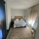 Rent 1 bedroom apartment of 70 m² in León