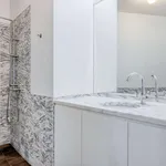 Rent 3 bedroom apartment of 133 m² in lisbon