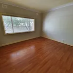 Rent 3 bedroom house in Oakleigh