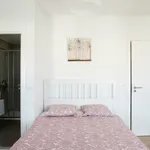 Rent 5 bedroom apartment in Lisbon