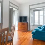 Rent 2 bedroom apartment of 70 m² in lisbon