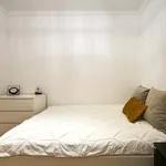 Rent a room of 100 m² in Lisboa