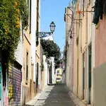 Rent 1 bedroom apartment of 35 m² in Lisbon