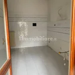 Affitto 3 camera appartamento di 75 m² in Lecce