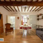 Studio of 40 m² in Florence