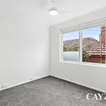 Rent 1 bedroom apartment in St Kilda West