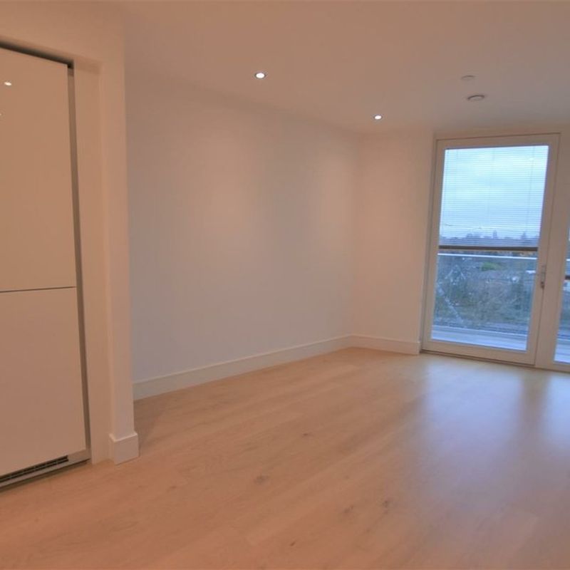 apartment at Yardley Court, West Drayton