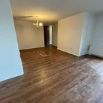 Rent 4 bedroom apartment in Côte Saint-Luc