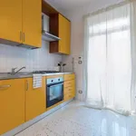 Rent a room in turin