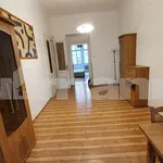 Pronajměte si 4 ložnic/e byt o rozloze 80 m² v Prague