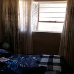 Rent 1 bedroom apartment in Roodepoort