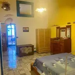 Appartamento arredato con terrazzo Centro