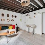 Studio of 258 m² in Paris