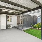 Rent 2 bedroom apartment in Cannonvale