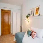 Rent a room of 598 m² in Madrid