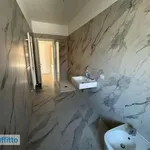 Rent 3 bedroom apartment of 150 m² in Milan