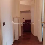 Affitto 3 camera appartamento di 75 m² in Perugia