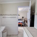 Rent 3 bedroom apartment of 100 m² in Jeffreys Bay