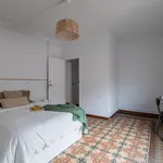 Rent 5 bedroom apartment in Barcelona