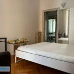 Rent 3 bedroom apartment of 75 m² in Milan