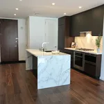 Rent 2 bedroom apartment of 110 m² in New York