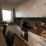 Rent 3 bedroom apartment of 75 m² in Oradea