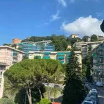 Affitto 3 camera appartamento di 90 m² in Genoa