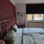 Miete 2 Schlafzimmer wohnung von 70 m² in Köln