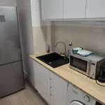 Appartement de 28 m² avec 1 chambre(s) en location à Sens