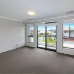 Rent 4 bedroom house in  The Ponds NSW 2769                        