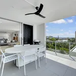 Rent 4 bedroom house in Coolum Beach